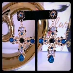 Beautiful Earrings!!